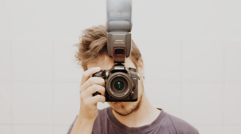 Как выбрать и купить фотовспышку