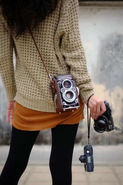 Девушка с фотоаппаратом